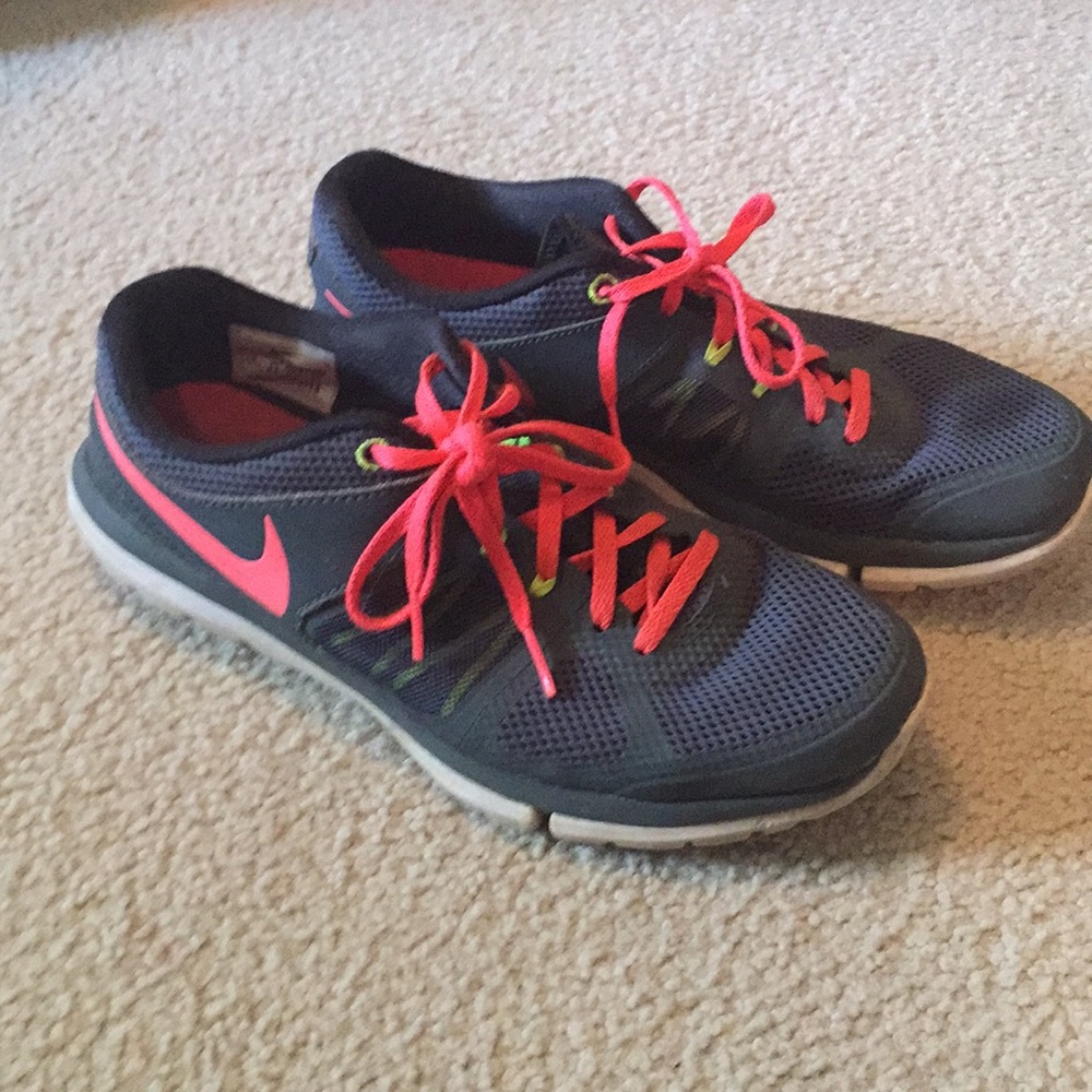 Nike shoes